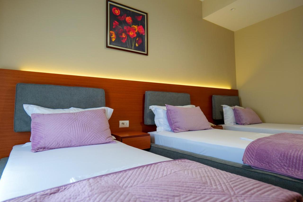 6 Milje Hotel